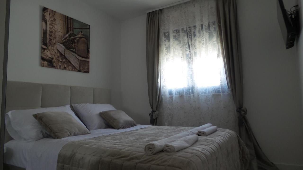 Apartments L-A-M Podstrana Zewnętrze zdjęcie