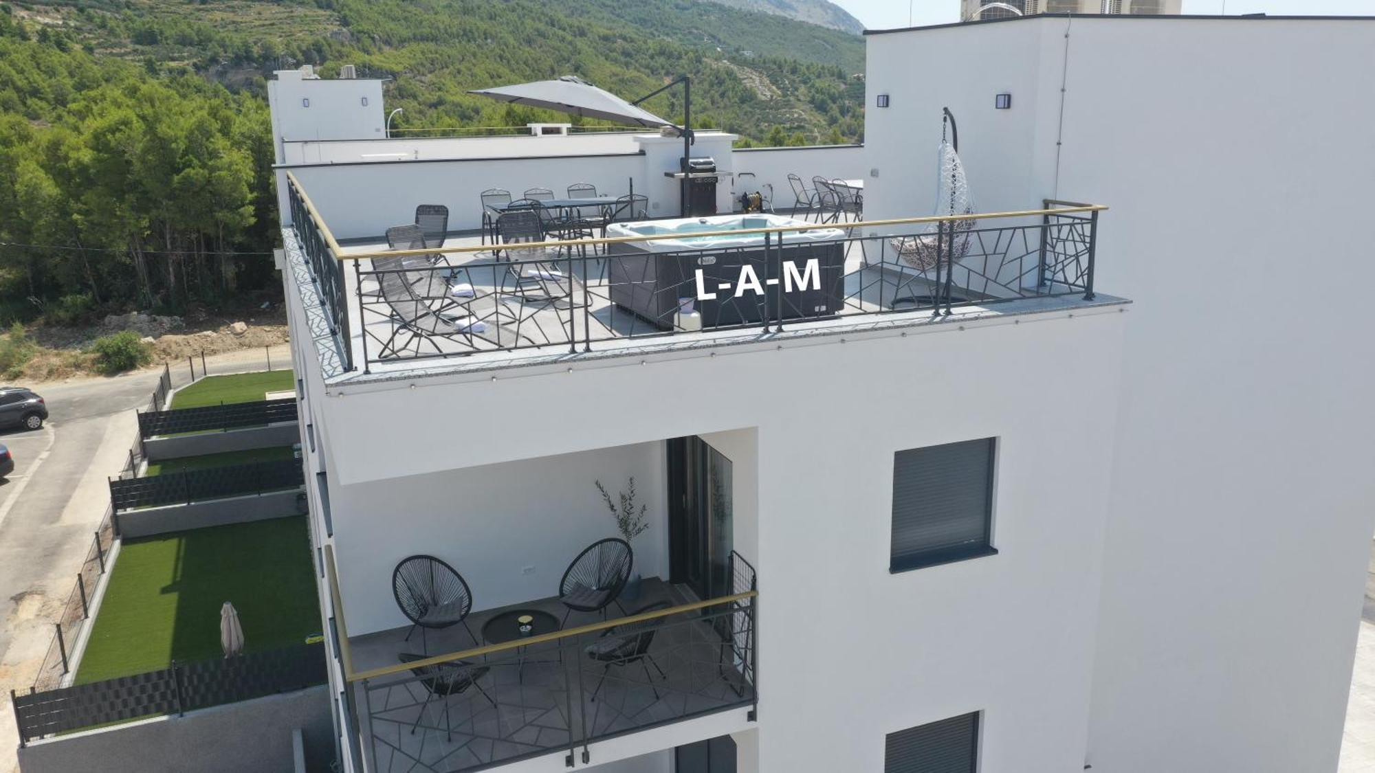 Apartments L-A-M Podstrana Zewnętrze zdjęcie